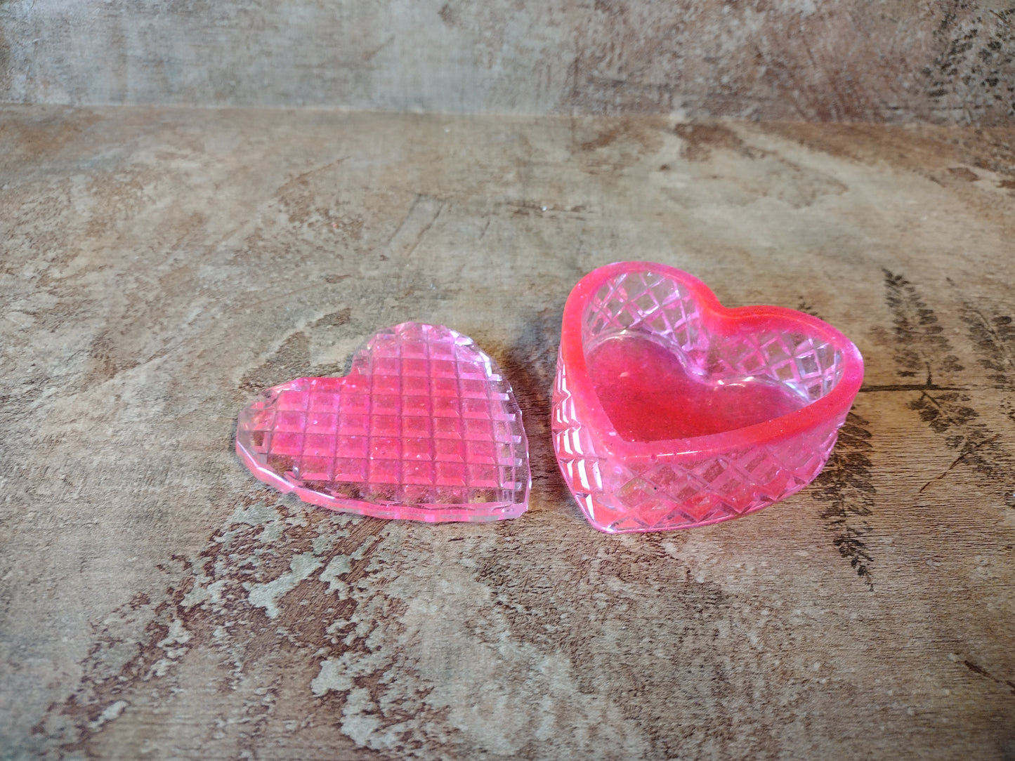 Bright Pink Heart Shape Box with Lid