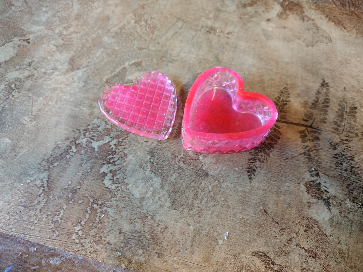 Bright Pink Heart Shape Box with Lid