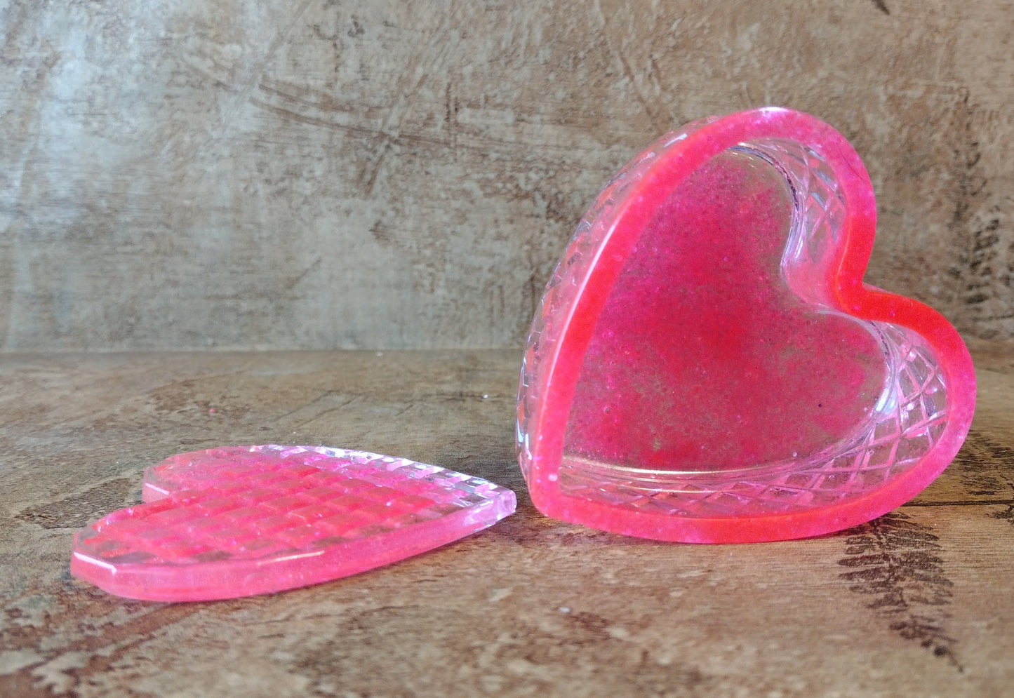 Bright Pink Heart Shape Box with Lid