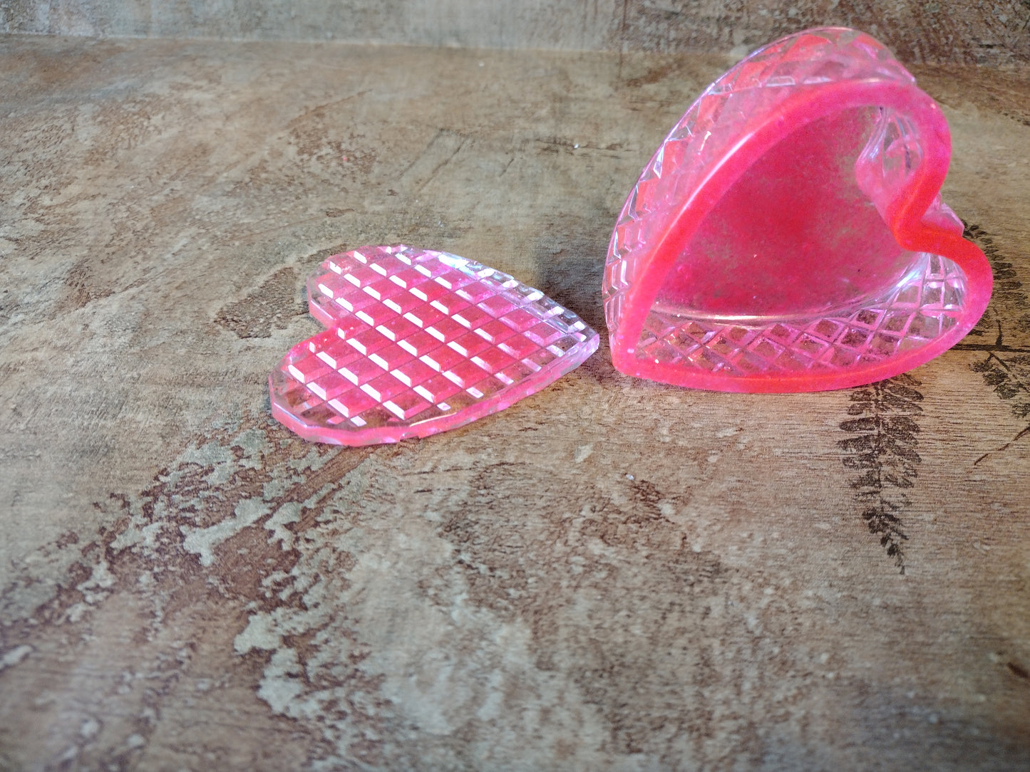 Bright Pink Heart Shape Box with Lid